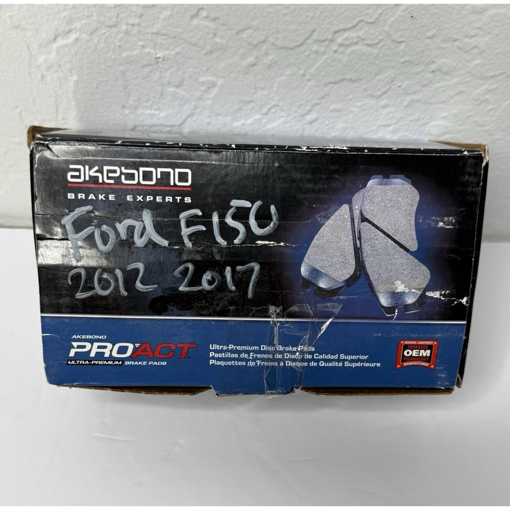 Akebono ACT1602 Disc Brake Pads ProACT Ultra Premium Ceramic fit 2012 Ford F-150
